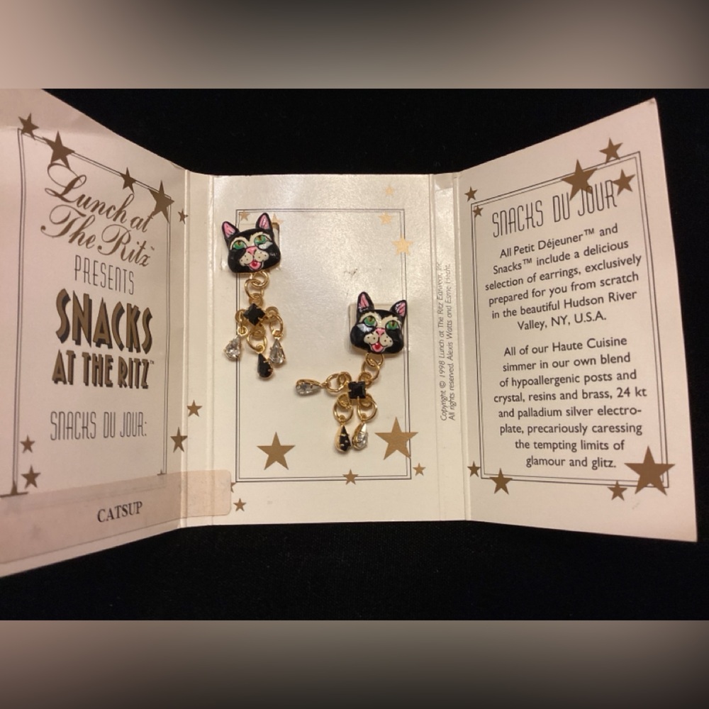 Vintage Lunch at the Ritz Gold Cat Catsup Earrings